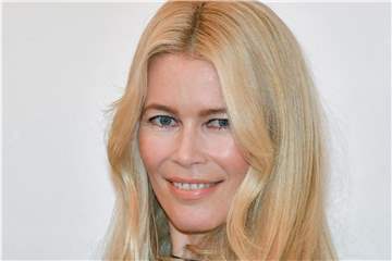Model Claudia Schiffer hat nur gute Worte für Karl Lagerfeld. Foto: Jens Kalaene
