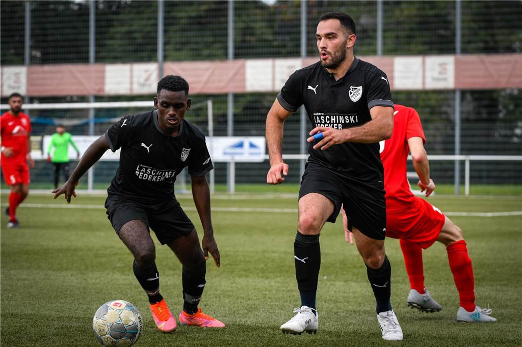Mo Barry ist zurück bei BW Alstedde Mohamed Barry führt den Ball.