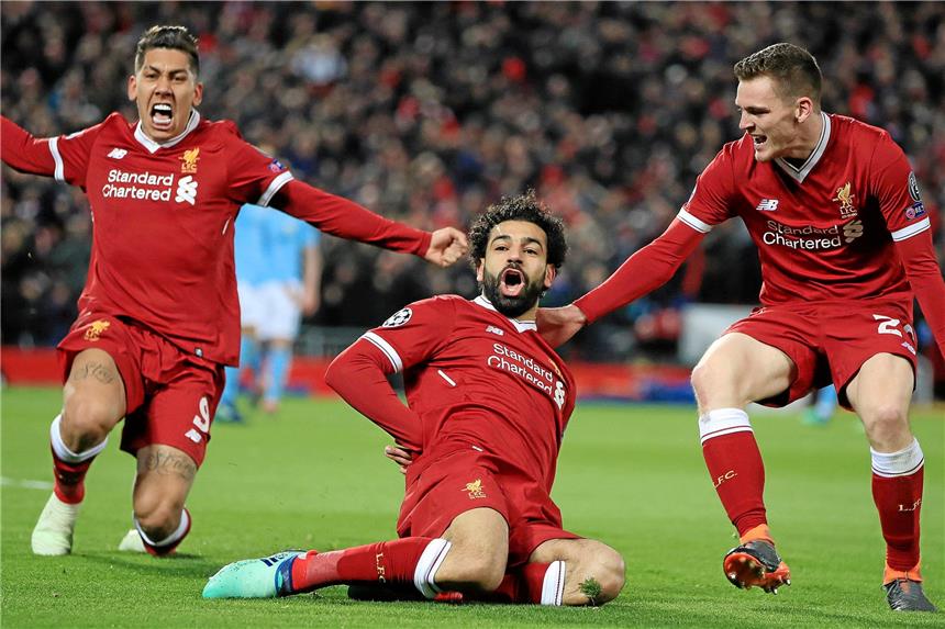 Champions League: Barcelona feiert deutlichen Heimsieg Mohamed Salah (M) vom FC Liverpool jubelt über seinen Treffer zum 1:0.