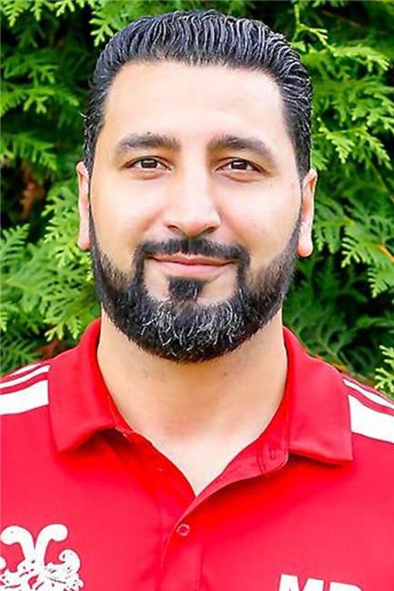 Mengede feiert emotionale Wiedergeburt: Mohammad Bakhtiari über die unglaubliche Hinrunde Mohammad Bakhtiari lächelt.