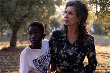 Momo (Ibrahima Gueye) und Madame Rosa (Sophia Loren) brauchten einige Zeit, aber danach wurden sie ziemlich beste Freunde.