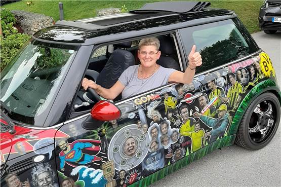Monika Hahn und das „Kloppocar“: Dortmunds fanatischster Jürgen-Klopp-Fan