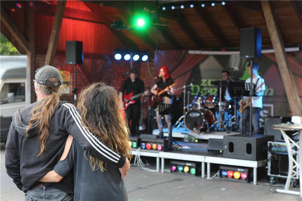 Rockmusik für den guten Zweck: „Moonlight Thief“eröffnen Zwillrock Festival