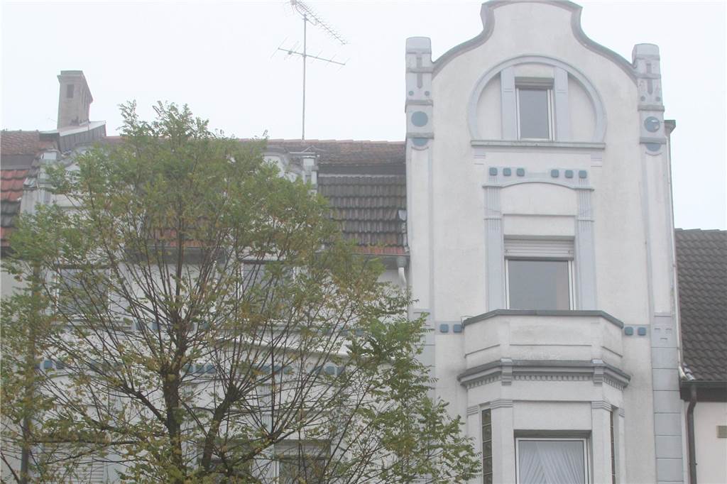 Ausgelöschtes jüdisches Leben: Nur steinerne Zeugen sind geblieben Münsterstraße 28, dieses Haus teilten sich mehrere jüdische Familien auf Anordnung der Stadt nach der Reichspogromnacht, ehe sie 1942 nach Riga deportiert wurden.
