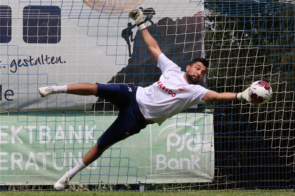 Wählt Dortmunds Top-Team- Zum Start: Wer ist Dortmunds bester Amateurfußball-Keeper? Muhammed Acil spielt mittlerweile in der Landesliga für Türkspor Dortmund.