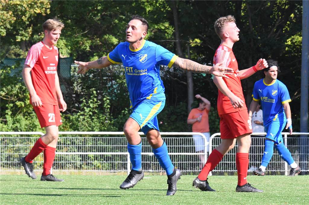 FC Roj patzt hoch - Wickede holt den ersten Punkt: Alle Bezirksliga-Spiele im Überblick Murat Büyükdere traf gegen den Kirchhörder SC. Am Ende holte die SG Gahmen dennoch nur einen Punkt.