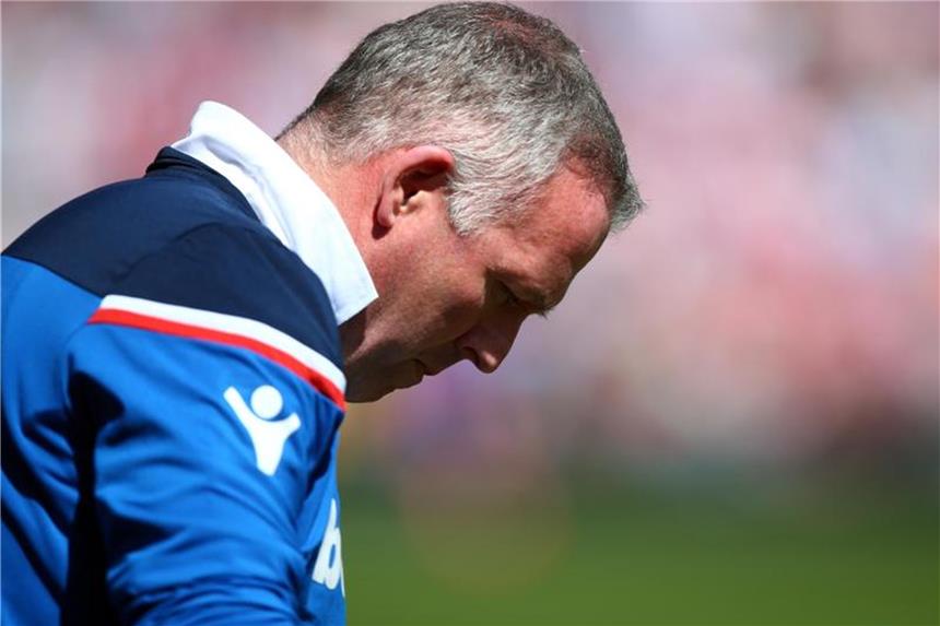 Absteiger Stoke City trennt sich von Trainer Lambert Muss als Trainer von Stoke City gehen: Ex-Dortmund-Profi Paul Lambert. Foto: Dave Thompson