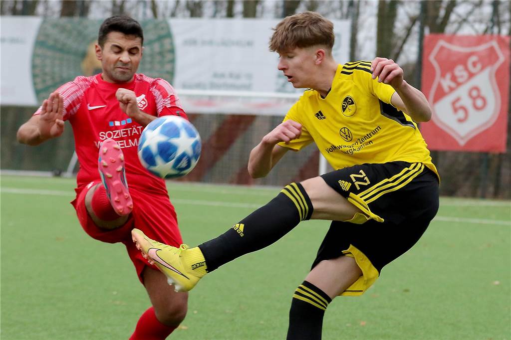 Mustafa Yüksel (l.) ist wieder zurück in Kirchhörde.