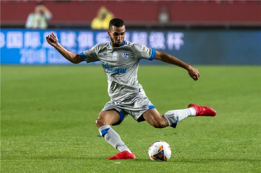 Späte Tore bringen den Sieg im letzten Test der China-Reise Nabil Bentaleb war mit Schalke 04 im letzten Test der China-Reise erfolgreich.