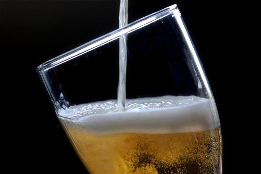 Mehr Brauereien: Auswahl für Biertrinker wächst weiter Nach Angaben des Deutschen Brauer-Bunds gibt es 1492 Braustätten in Deutschland. Foto: Roland Weihrauch