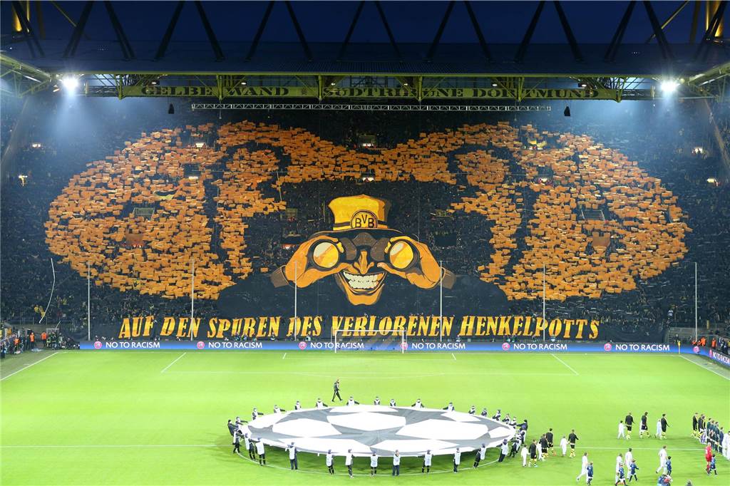 Nach dem 0:0 im Hinspiel setzte sich der BVB im Rückspiel mit 3:2 durch. Die beiden letzten Dortmunder Treffer fielen erst in der Nachspielzeit. Durch Marco Reus und Felipe Santana. Treffer Nummer eins erzielte Robert Lewandowski.