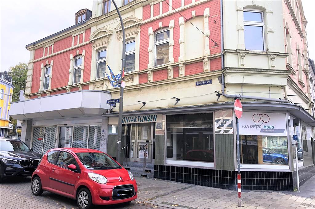 Handels-Experte: „So viele Chancen hatte dieser Stadtteil lange nicht mehr“ Nach dem Abriss entstehen hier Seniorenwohnungen.