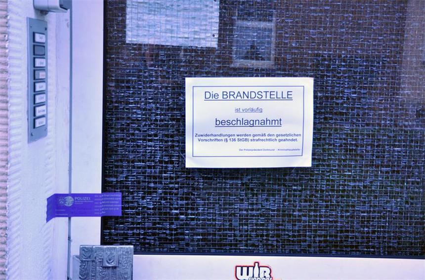 Im Überblick: Drei Brände in Lünen am Wochenende Nach dem Brand wurde das Gebäude Düppelstraße 7 in Lünen von der Kripo für weitere Ermittlungen vorläufig beschlagnahmt.