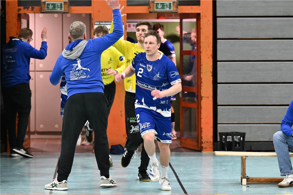 Nach dem deutlichen Hinspiel-Sieg setzte sich der HSC Haltern-Sythen auch im zweiten Oberliga-Derby gegen die PSV Recklinghausen durch. Der Endstand diesmal: 28:24 für die Seestädter.