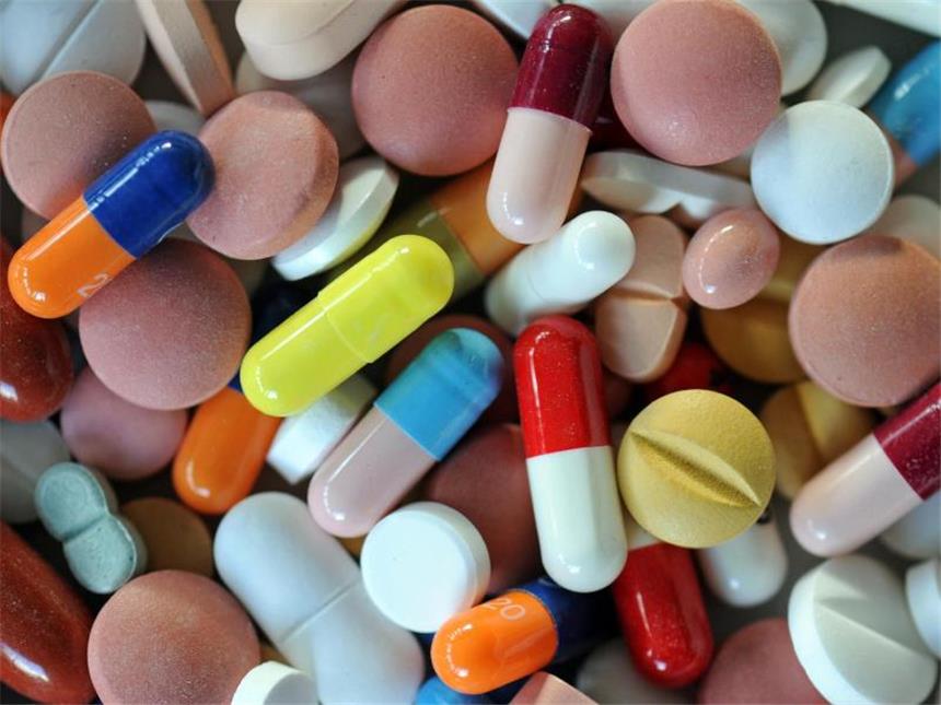 Verkauf von 80 Medikamenten in Deutschland gestoppt Nach dem Medikamentenskandal in Indien dürfen 80 sogenannte Generika in Apotheken nicht mehr verkauft werden. Foto: Matthias Hiekel/Symbolbild