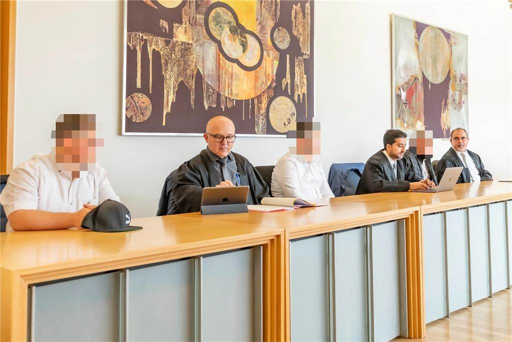 Prozess zu Selmer Schlacht-Skandal hat begonnen: Prott selbst „nicht verhandlungsfähig“ Nach dem Prozessauftakt am 1. September wird es noch zwei Fortsetzungstermine vor dem Amtsgericht in Lünen geben.