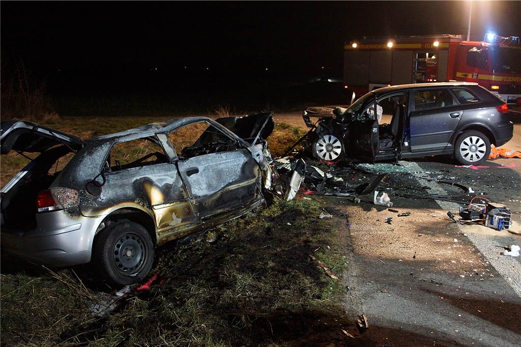 Polizei erklärt Drohneneinsatz nach dem tödlichen B1-Unfall in Unna Nach dem schweren Unfall am Samstag setzte die Polizei eine Drohne ein, um die Örtlichkeit von oben dokumentieren zu können.