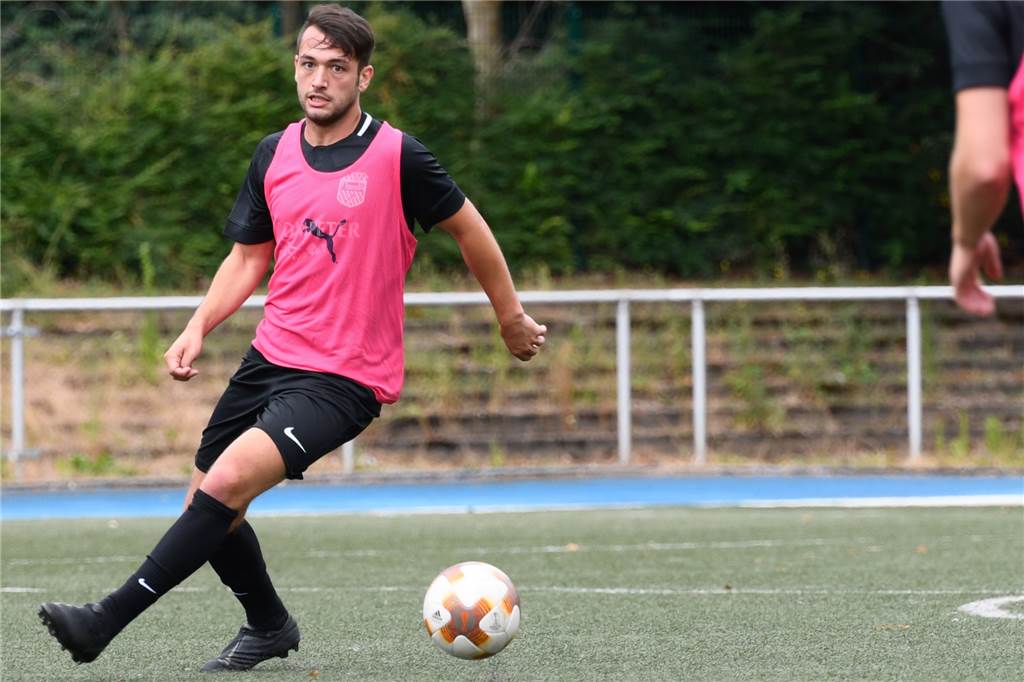 Ein Unterschiedsspieler kehrt zurück zum BV Brambauer Nach dem Trainingsauftakt im vergangenen Sommer lief Enrico Christal nur noch einmal für den BV Brambauer auf.