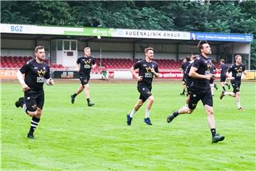 Nach den Kräftigungseinheiten stand für die Fußballer von Eintracht Ahaus am Donnerstagabend ein Lauf- und Intervallprogramm auf dem Plan.