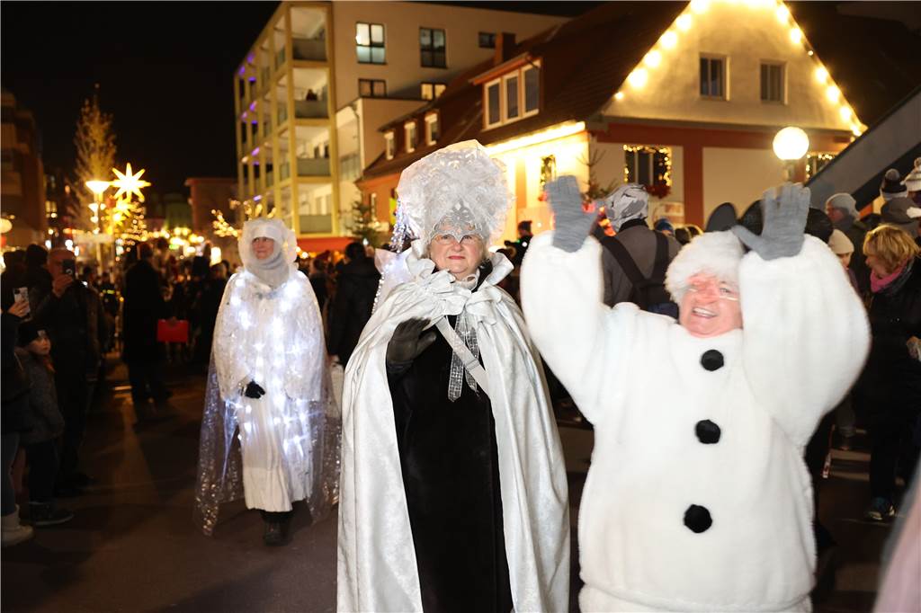 Nach der Ankunft an den Treppenkaskaden ging es mit der Kutsche durch die Sternengasse.