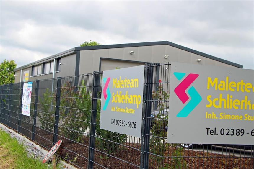 Der Malerbetrieb Schlierkamp ist wieder startklar Nach der Brandstiftung vor einem Jahr hat der Betrieb Schlierkamp in Werne den neu aufgebauten Firmensitz an der Pagensstraße 24 bezogen.