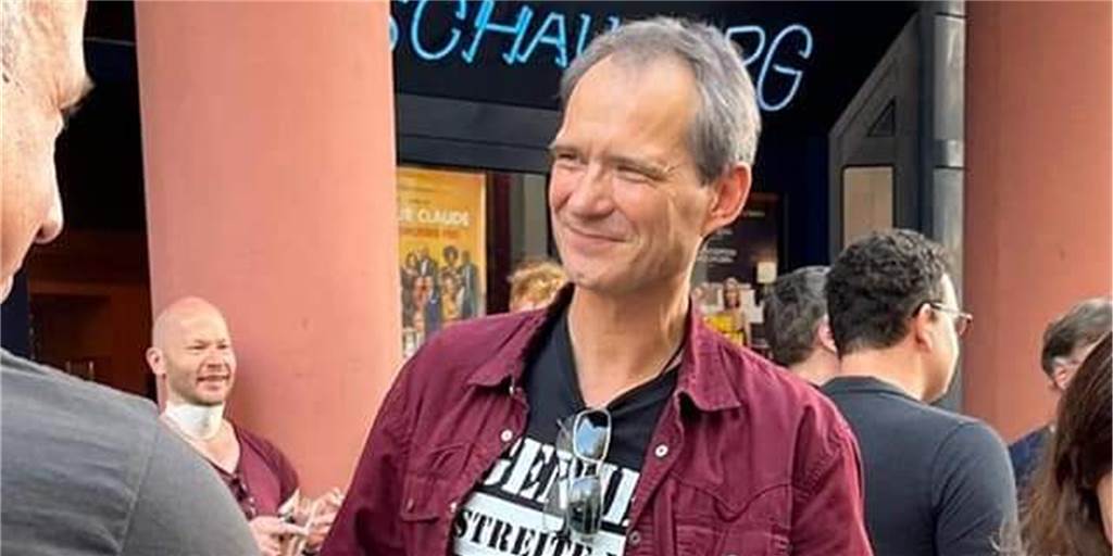Dortmunder Filmemacher bei Kino-Premiere von Taskforce-Nachbarn überrascht Hobby-Regisseur Tadeusz Januszewski aus Dortmund-Huckarde