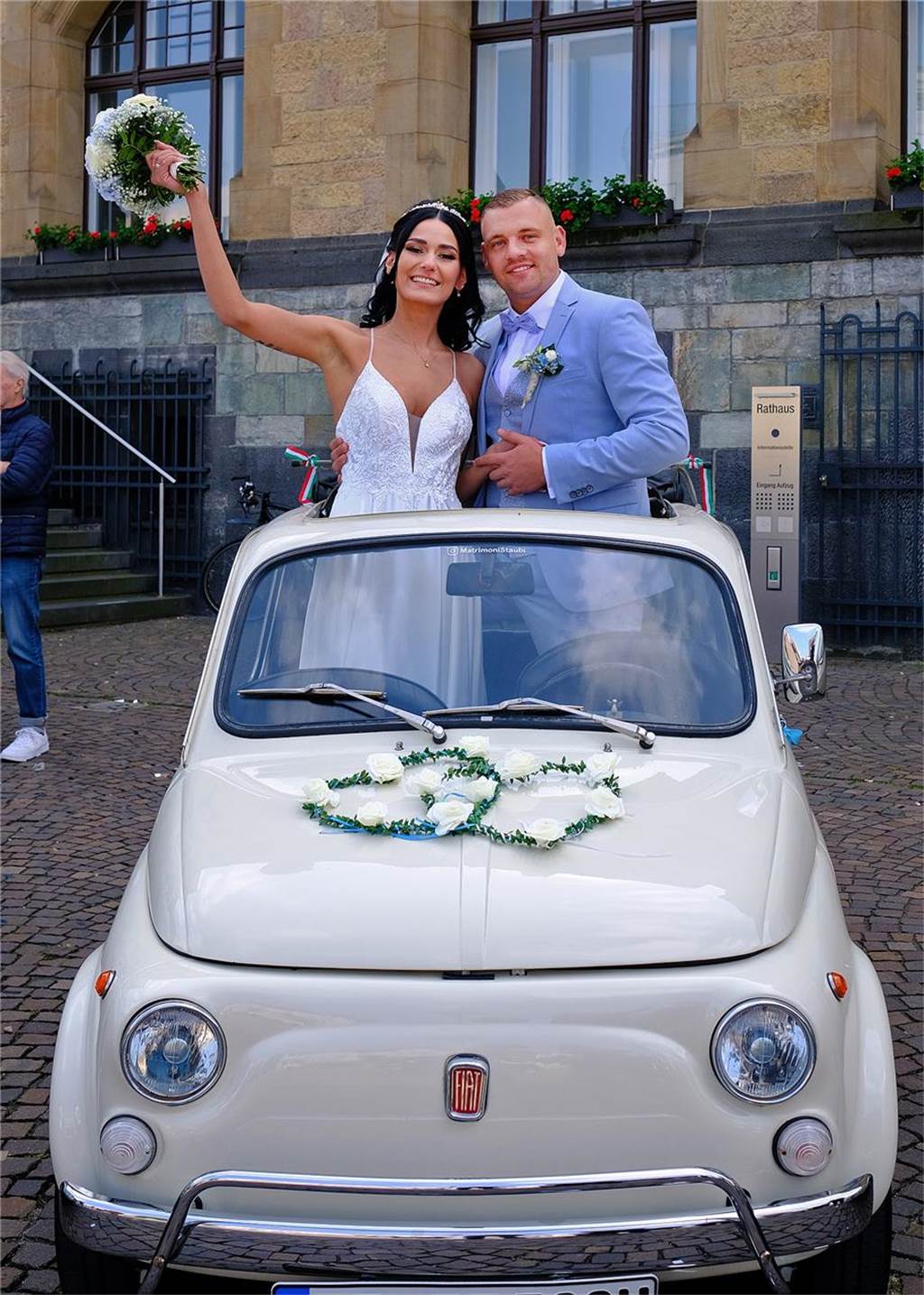 Beim Corona-Test die große Liebe gefunden Mirlinda Bali und Davide Staubermann gaben sich im Recklinghäuser Rathaus das Jawort.