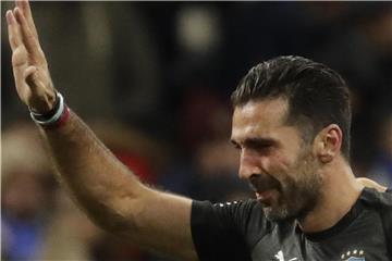 Nach der verpassten WM trat Gianluigi Buffon aus der italienischen Nationalmannschaft zurück. Foto: Luca Bruno