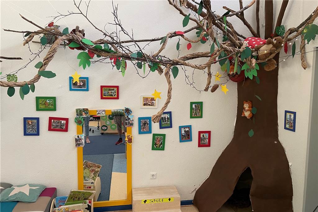 Kinderparlament: Seit einem Jahr entscheiden die Kinder in der Kita Holtwick Nach der Wahl hat der Raum der Eichhörnchen-Gruppe die passende Dekoration erhalten.
