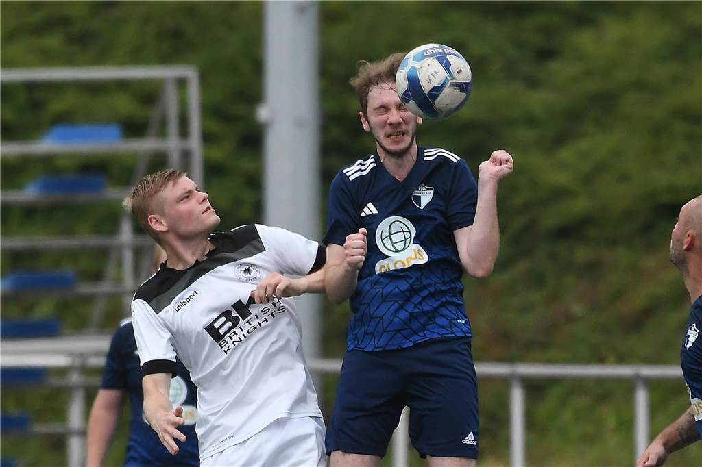 Nach einem 0:4-Rückstand kam der VfR Rauxel im Testspiel gegen Teutonia SuS Waltrop II zu einem 4:4.