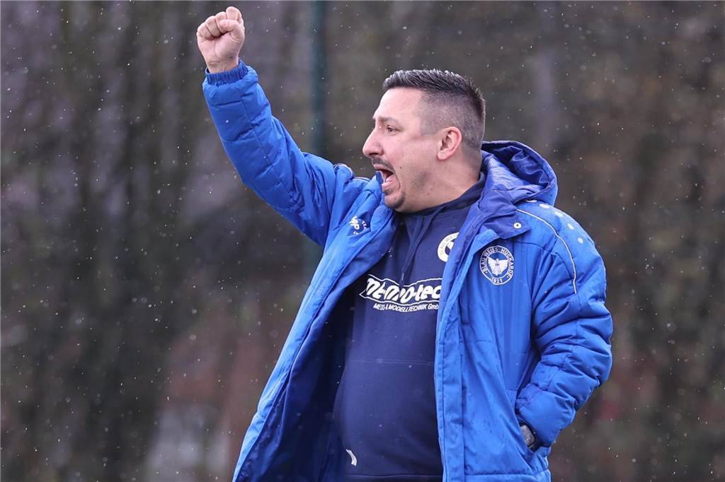 Nach einem frühen 0:1 setzte sich BW Huckarde mit 4:2 bei der Spvg Schwerin durch und zog die Gastgeber mit in den Abstiegskampf hinein.