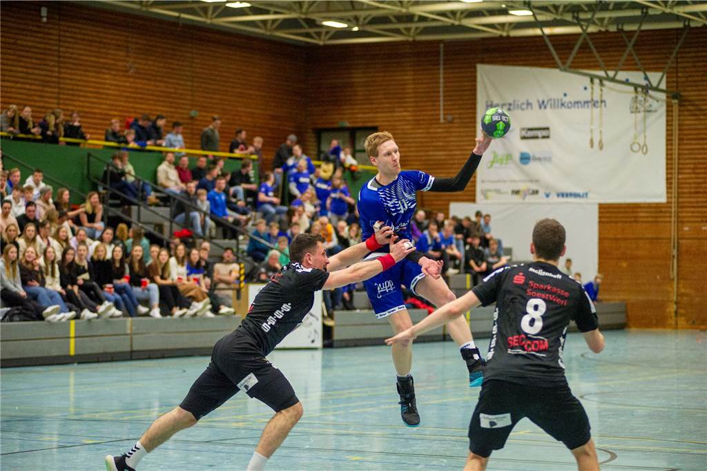 Nach einem guten Start des HSC Haltern-Sythen drehte der Soester TV das Spiel und gewann am Ende mit 35:29.