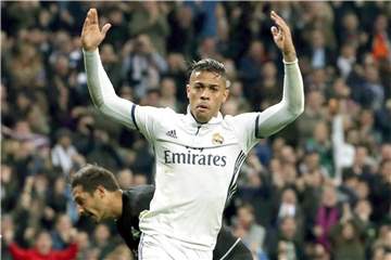 Nach einem Jahr Ausleihe kehrt Mariano Díaz zu Real Madrid zurück. Foto: Juanjo Martin/EFE
