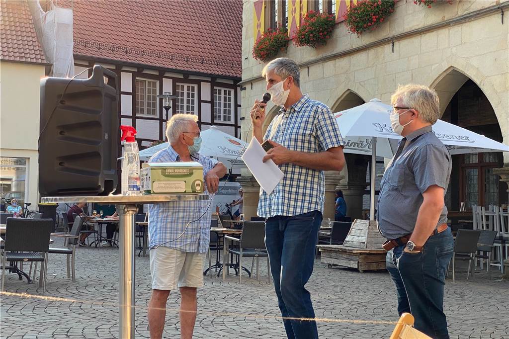 Neubau-Gegner beim Bürgermeister: „Das war ein Schuss in den Ofen“ Nach einer Kundgebung im September 2020 wollen die Gegner des Neubaugebietes Baaken noch einmal auf dem Marktplatz in Werne für ihr Anliegen demonstrieren.