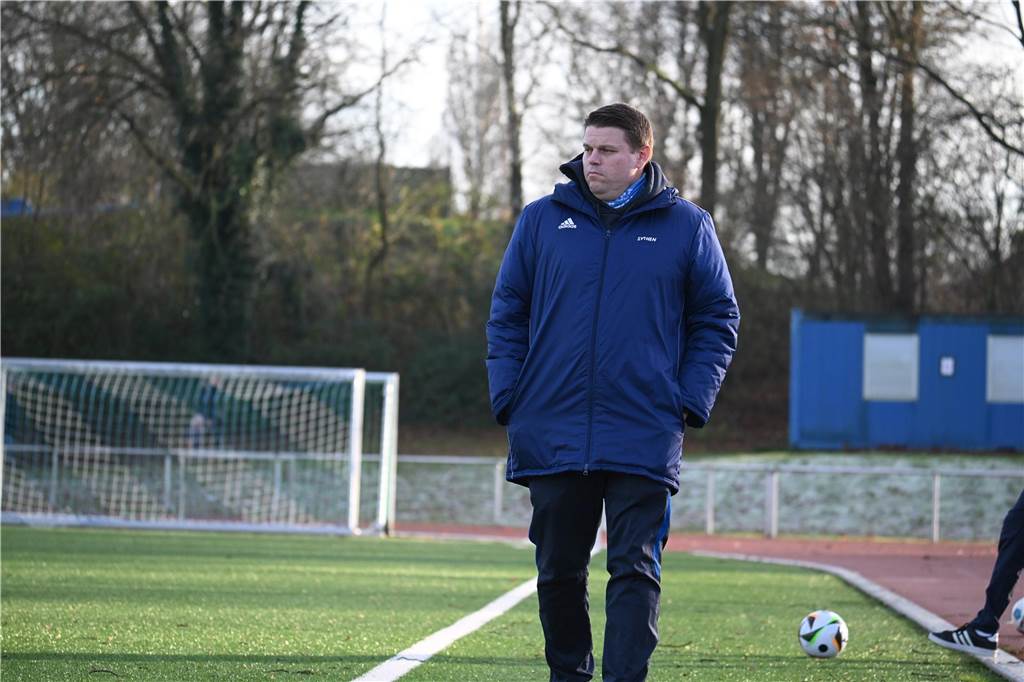 Nach einer langen Phase ohne Sieg konnte der TuS Sythen endlich mal wieder gewinnen: Dank eines frühen Doppelschlags siegte der A-Ligist mit 2:0 gegen den SC Reken II.