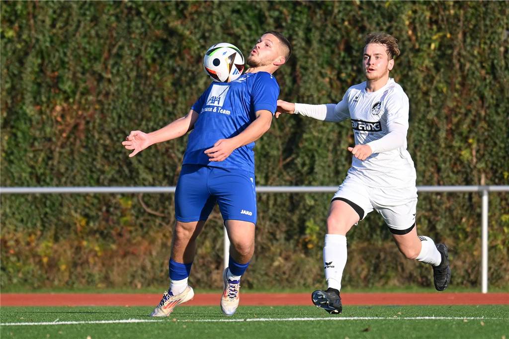 Nach einer langen Phase ohne Sieg konnte der TuS Sythen endlich mal wieder gewinnen: Dank eines frühen Doppelschlags siegte der A-Ligist mit 2:0 gegen den SC Reken II.