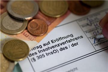 Nach einer Pleite gelingt den wenigsten Menschen in Deutschland ein vorzeitiger Neuanfang. Foto: Monika Skolimowska