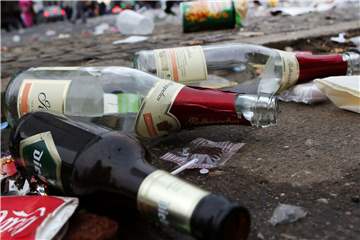 Nach erheblichem Alkoholkonsum kam es beim Rosenmontagszug in Raesfeld zu einer Auseinandersetzung, die vor Gericht endete.