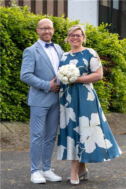 Stefanie Babski-Hiltner und Karsten Hiltner heiraten am Standesamt Nach fünf Jahren trat das Paar nun vor die Standesbeamtin am Rathaus zu Castrop-Rauxel.
