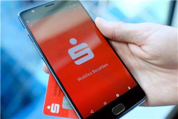 Nach Google sind die Sparkassen mit ihrem Smartphone-Bezahlsystem in Deutschland gestartet. Foto: Fabian Sommer