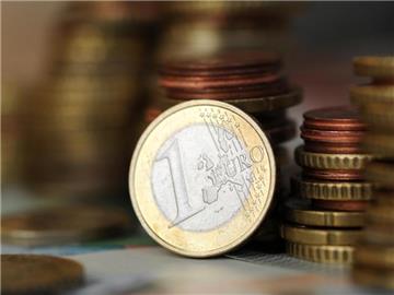 Nach Schätzungen der Bundesbank hat das Bargeld weiterhin eine Zukunft. Foto: Tobias Hase
