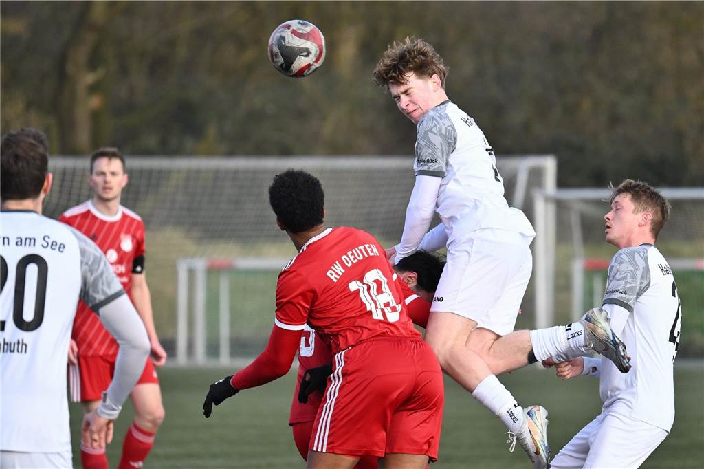 Nach sechs Landesliga-Siegen in Serie war für RW Deuten am Sonntag (16. Februar) Schluss: Gegen den TuS Haltern kassierten die Rot-Weißen eine 1:2-Niederlage.