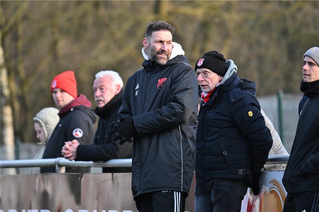 Nach sechs Landesliga-Siegen in Serie war für RW Deuten am Sonntag (16. Februar) Schluss: Gegen den TuS Haltern kassierten die Rot-Weißen eine 1:2-Niederlage.
