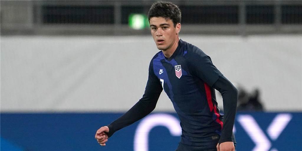 BVB bangt um Giovanni Reyna: Nur eine „Vorsichtsmaßnahme“? Giovanni Reyna in einem Spiel der US-Nationalmannschaft.
