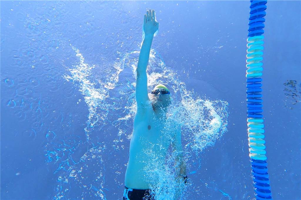 Großer Traum Paralympics: Björn Maas will das Unmögliche möglich machen Nach und nach arbeitet sich Björn Maas auf der Weltrangliste nach oben. Dafür nimmt er an Paratriathlons auf der ganzen Welt teil.