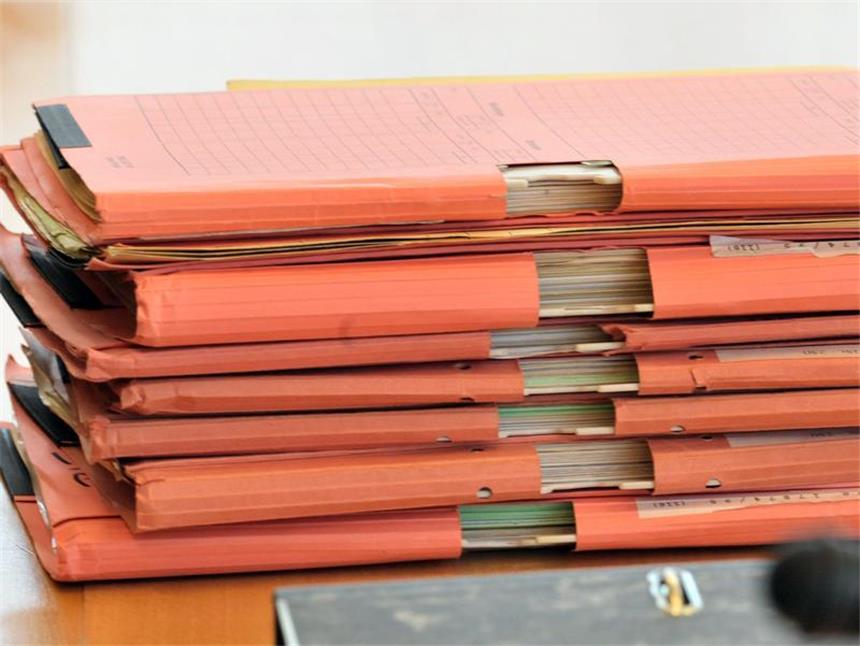 Weiterer Fall von Aktenvernichtung mit NSU-Bezug Nach und nach kommen immer neue Einzelheiten zur Aktenvernichtung beim Bundesamt für Verfassungsschutz ans Licht. Foto: Martin Schutt/Archiv