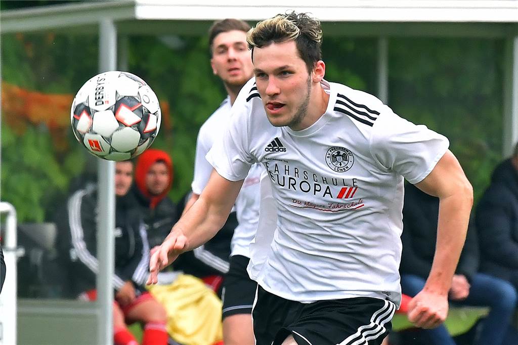Robin Hagenmeyer: „Der Trainerwechsel war ein Grund, warum ich Preußen verlassen habe“ Nach vielen Jahren beim SV Preußen Lünen hat Robin Hagenmeyer nun wieder mehr Spaß am Fußball.