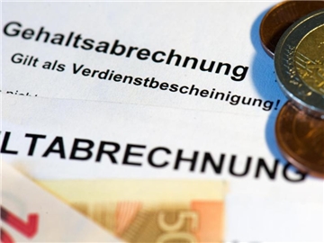 Nach vorläufigen Berechnungen des Statistischen Bundesamtes kam es 2016 zu einem Reallohnplus von 1,8 Prozent. Foto: Arno Burgi