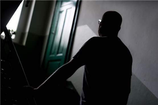 Streit an Castrop-Rauxeler Wohnungstür: Faustschlag und Essen im Gesicht