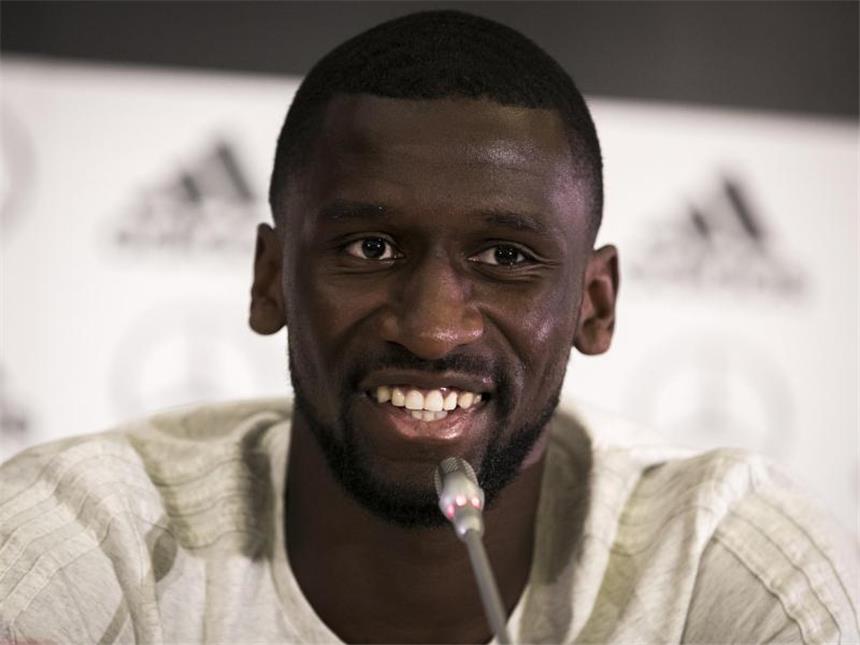 Nationalspieler Antonio Rüdiger spielt jetzt für den FC Chelsea. Foto: Christian Charisius